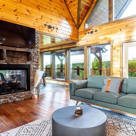 The Solstice - Amenities Galore Mountain Retreat Gatlinburg Exterior photo