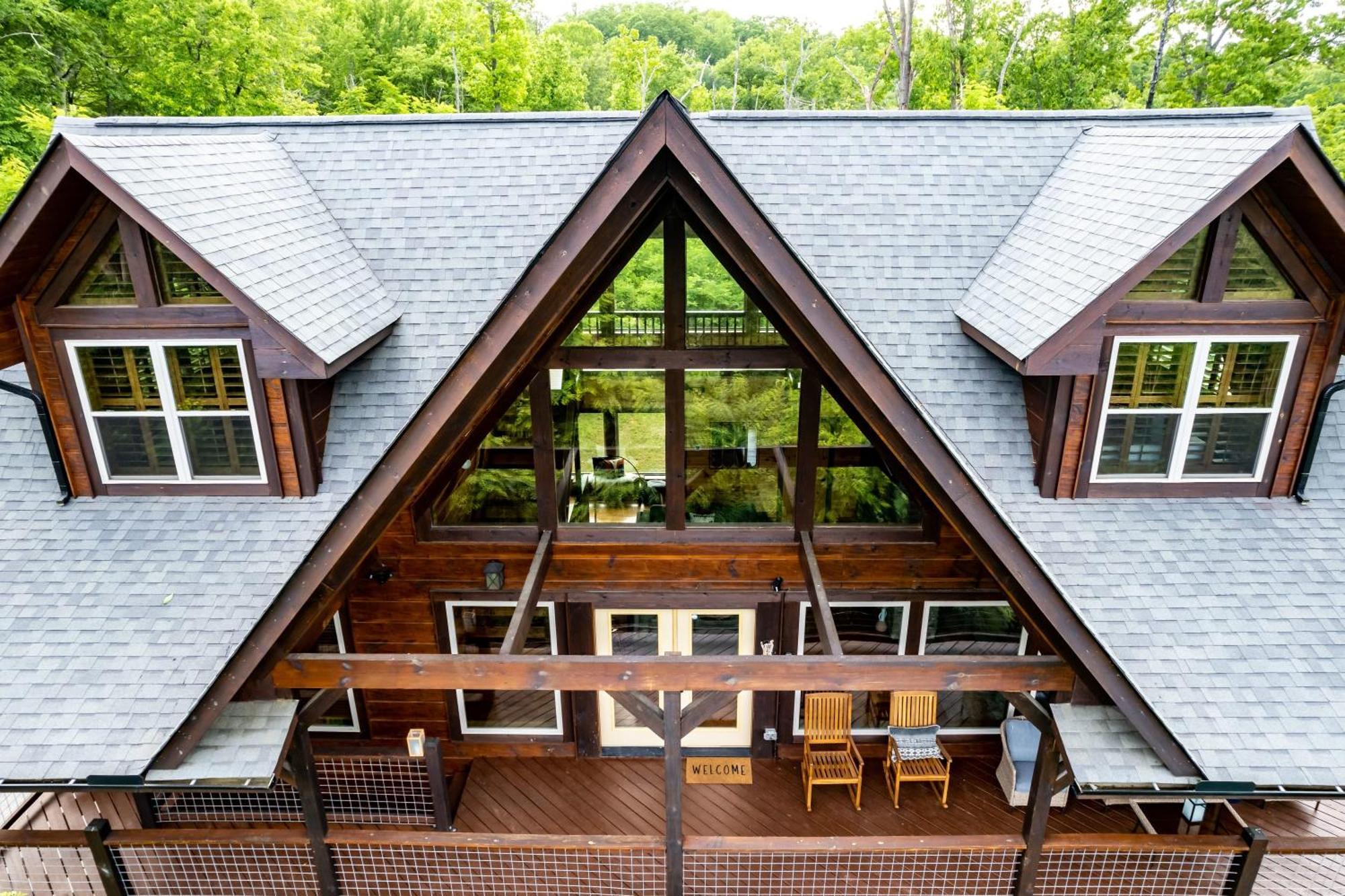 The Solstice - Amenities Galore Mountain Retreat Gatlinburg Exterior photo